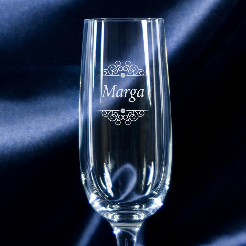 Regalos personalizados: Bebidas personalizadas: Copas de cava con Swarovski grabadas