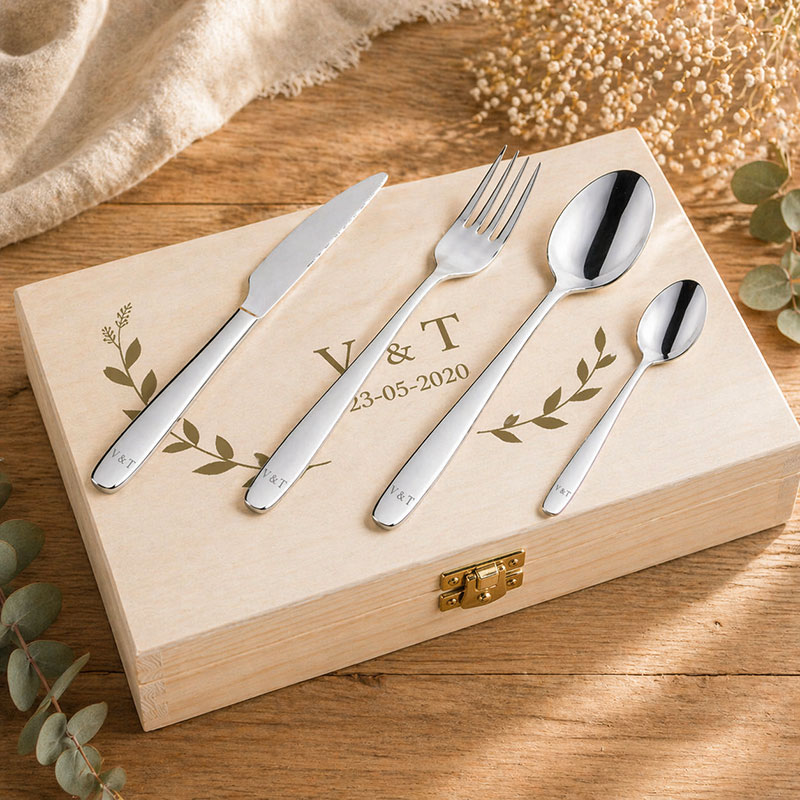 Regalos personalizados: Cubiertos personalizados: Cuberter&iacute;a personalizada con monograma
