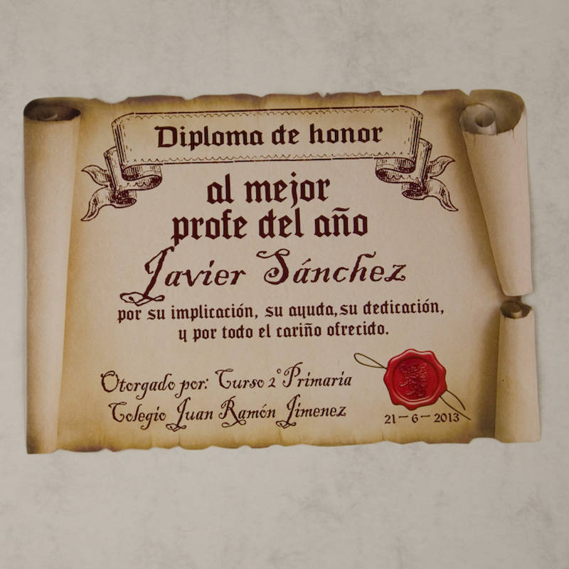 Regalos personalizados: Diseño y decoración: Diploma pergamino al mejor profesor