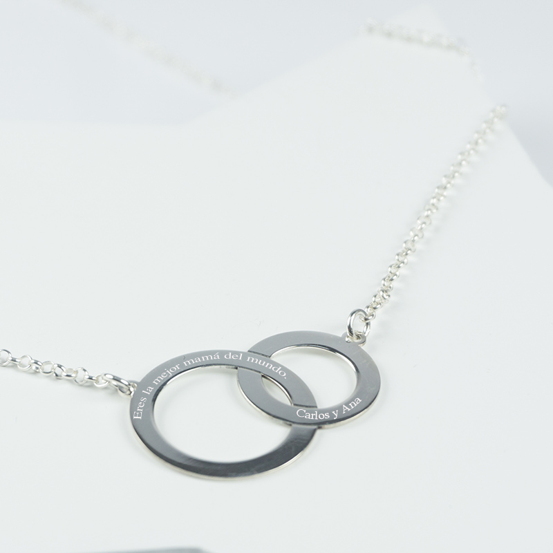 Regalos personalizados: Joyas personalizadas: Gargantilla de plata personalizada