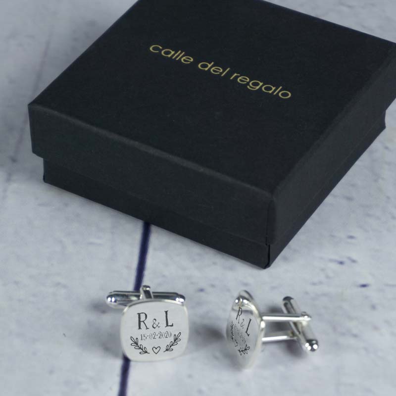 Regalos personalizados: Regalos con nombre: Gemelos de plata grabados para boda