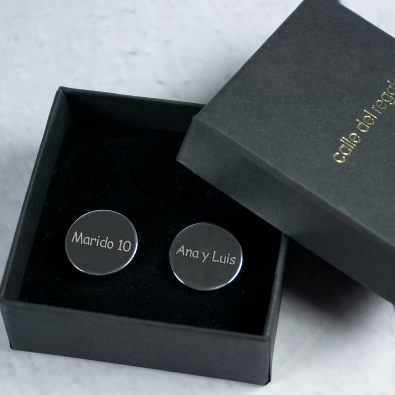 Regalos personalizados: Regalos con nombre: Gemelos de plata redondos grabados