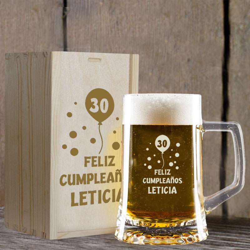 Regalos personalizados: Cristalería personalizada: Jarra de cerveza para cumpleaños