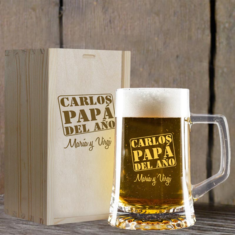 Regalos personalizados: Cristalería personalizada: Jarra de cerveza para el padre del año en estuche