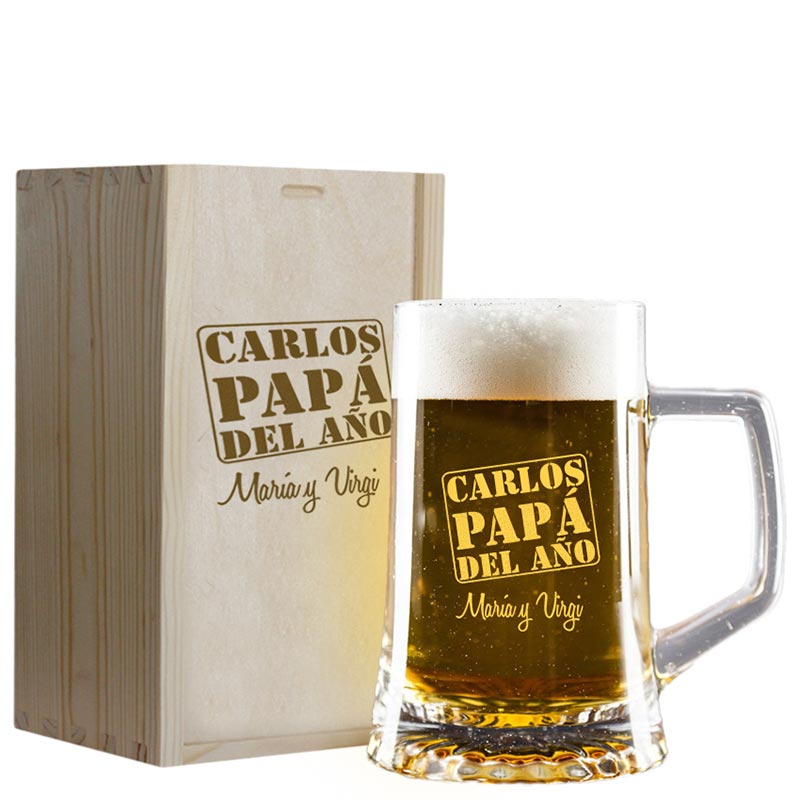 Regalos personalizados: Regalos con nombre: Jarra de cerveza para el padre del año en estuche