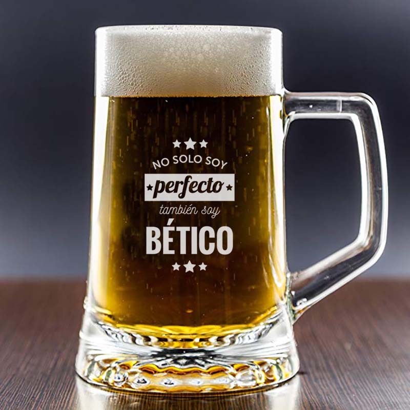 Regalos personalizados: Cristalería personalizada: Jarra de cerveza personalizada 'No solo soy perfecto'