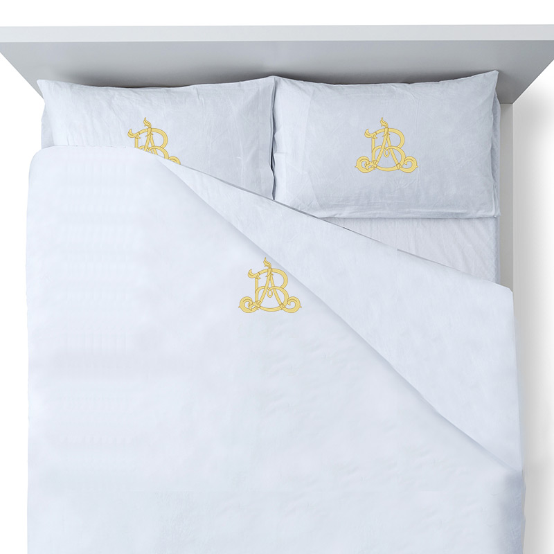 Regalos personalizados: Regalos con nombre: Juego de sábanas bordadas con monograma