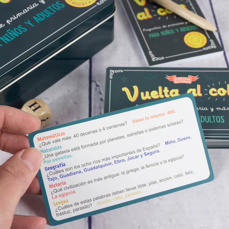 Regalos personalizados: Kits regalo: Juego 'Vuelta al cole' para familias