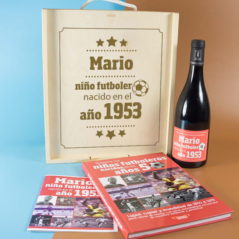 Regalos personalizados: Kits regalo: Kit futbolero con libro y botella de vino personalizada