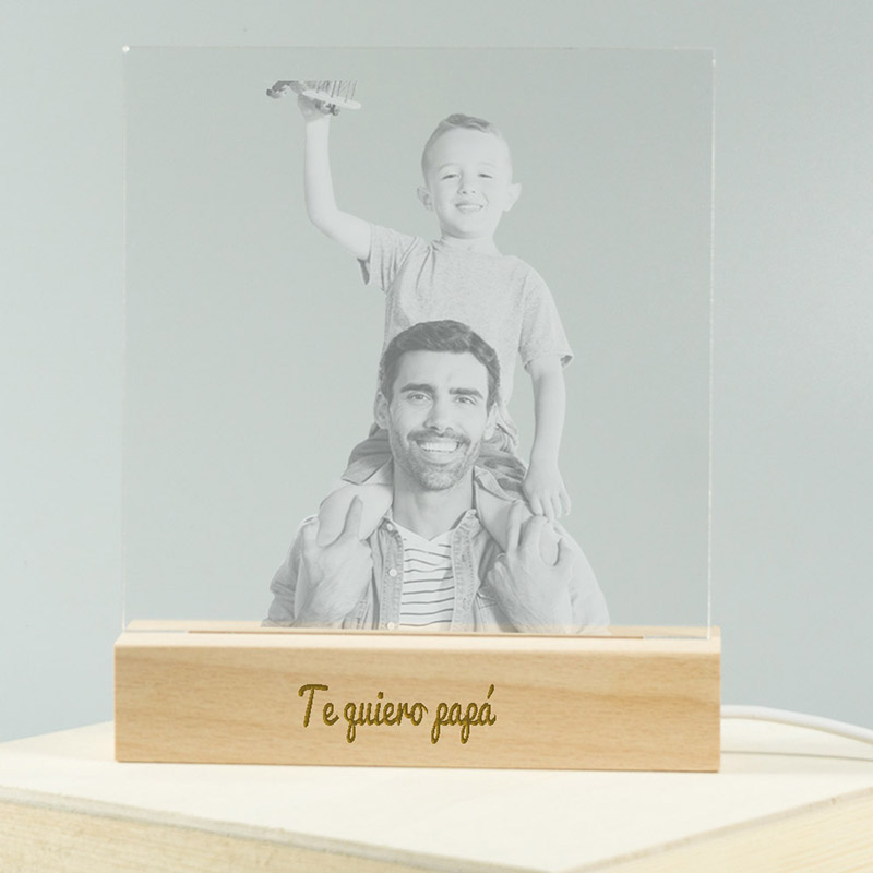 Regalos personalizados: L&aacute;mparas personalizadas: L&aacute;mpara LED personalizada con foto grabada