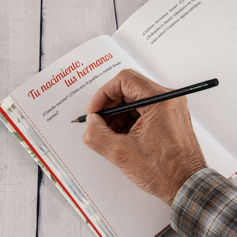 Regalos personalizados: Regalos con nombre: Libro Abuelo cuéntame con tarjeta personalizada Regalos personalizados: Regalos con nombre: Libro Abuelo cuéntame con tarjeta personalizada