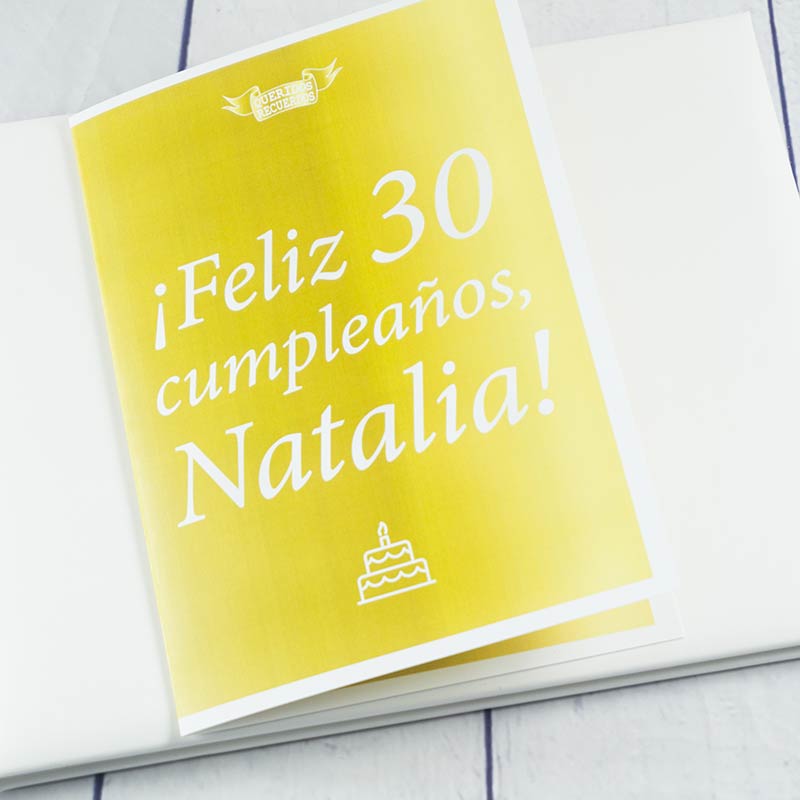 Regalos personalizados: Libros personalizados: Libro de firmas con tarjeta personalizada