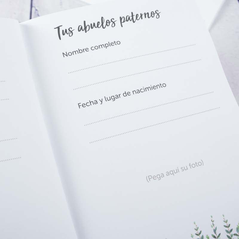 Regalos personalizados: Libros personalizados: Libro 'Recuerdos de tus primeros 5 años' con tarjeta personalizada