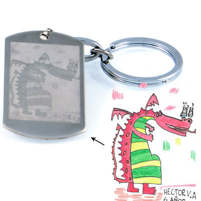 Regalos personalizados: Llaveros personalizados: Llavero con el dibujo de tu hijo grabado