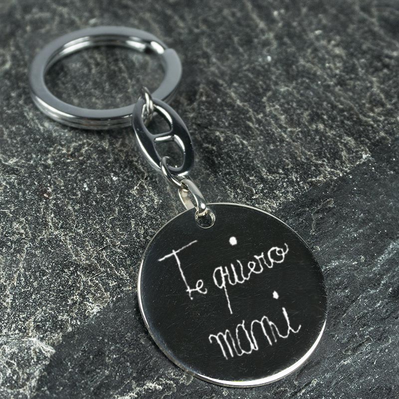 Regalos personalizados: Llaveros personalizados: Llavero de plata con tu letra grabado