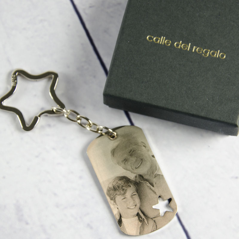 Regalos personalizados: Llaveros personalizados: Llavero grabado con estrella