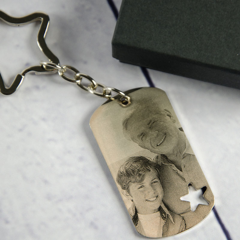 Regalos personalizados: Llaveros personalizados: Llavero grabado con estrella