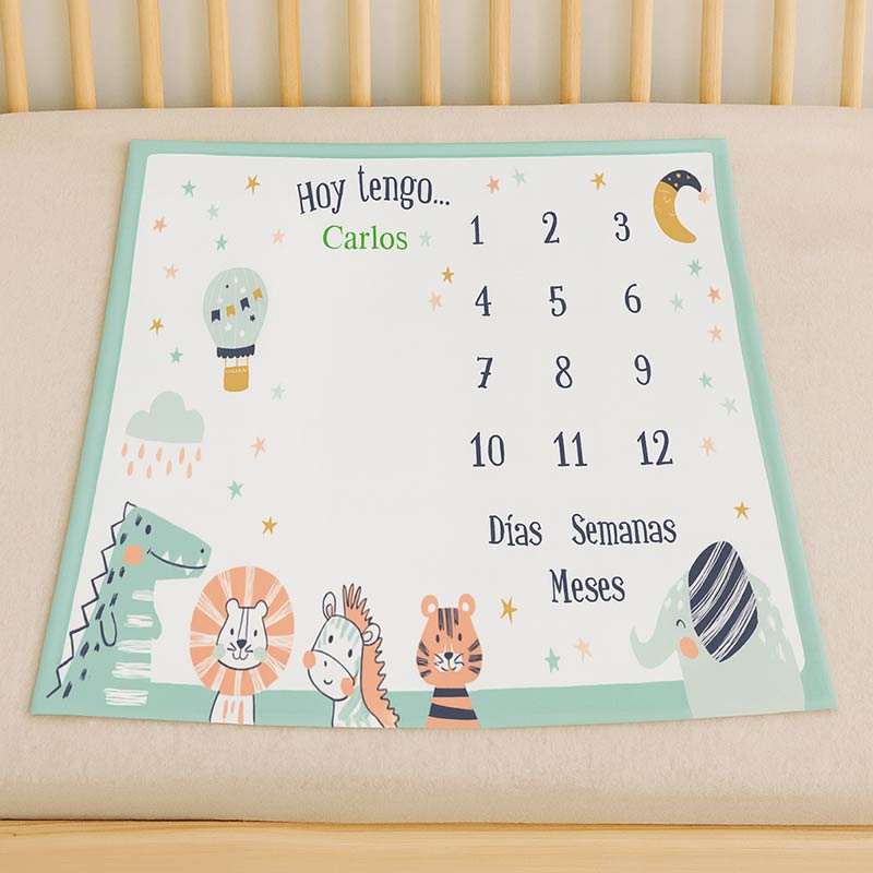 Regalos personalizados: Regalos con nombre: Manta cumple mes personalizada