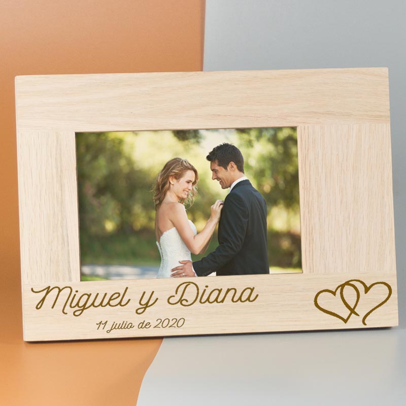 Regalos personalizados: Diseño y decoración: Marco de madera personalizado para bodas