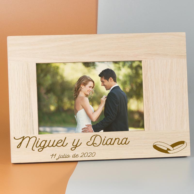 Regalos personalizados: Diseño y decoración: Marco de madera personalizado para bodas