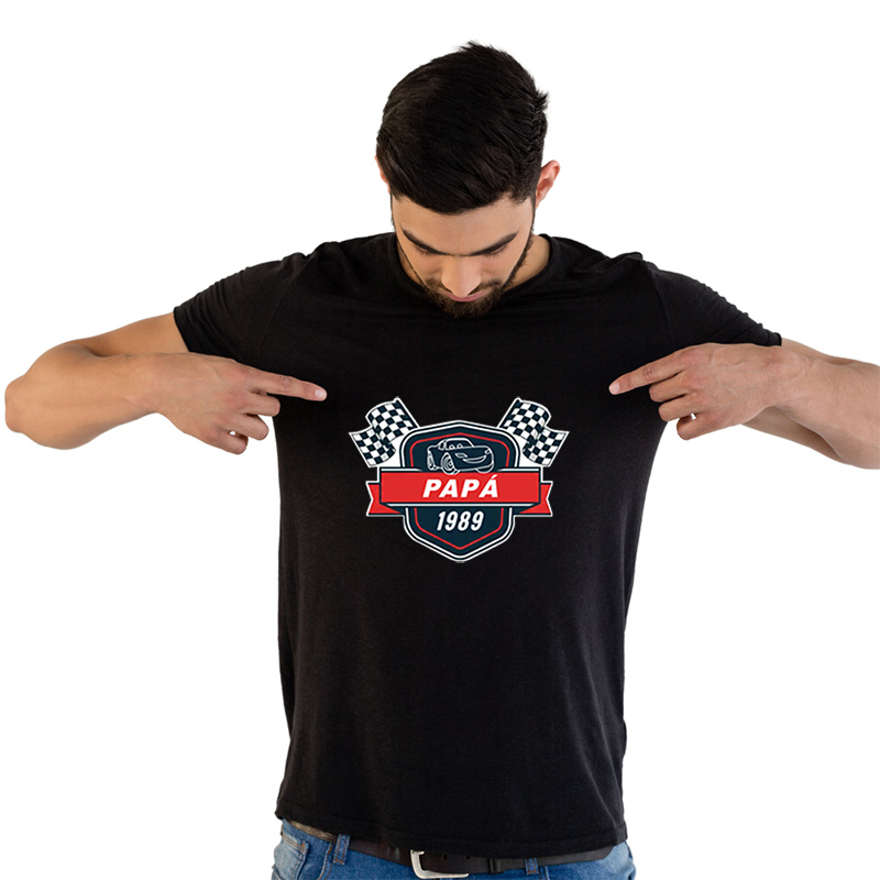 Regalos personalizados: Regalos con nombre: Pack camisetas negras personalizadas Padre e Hijo 'Carreras'