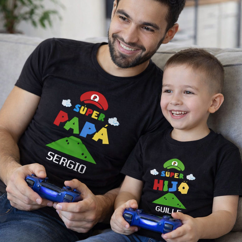 Regalos personalizados: Regalos con nombre: Pack camisetas personalizadas S&uacute;per...