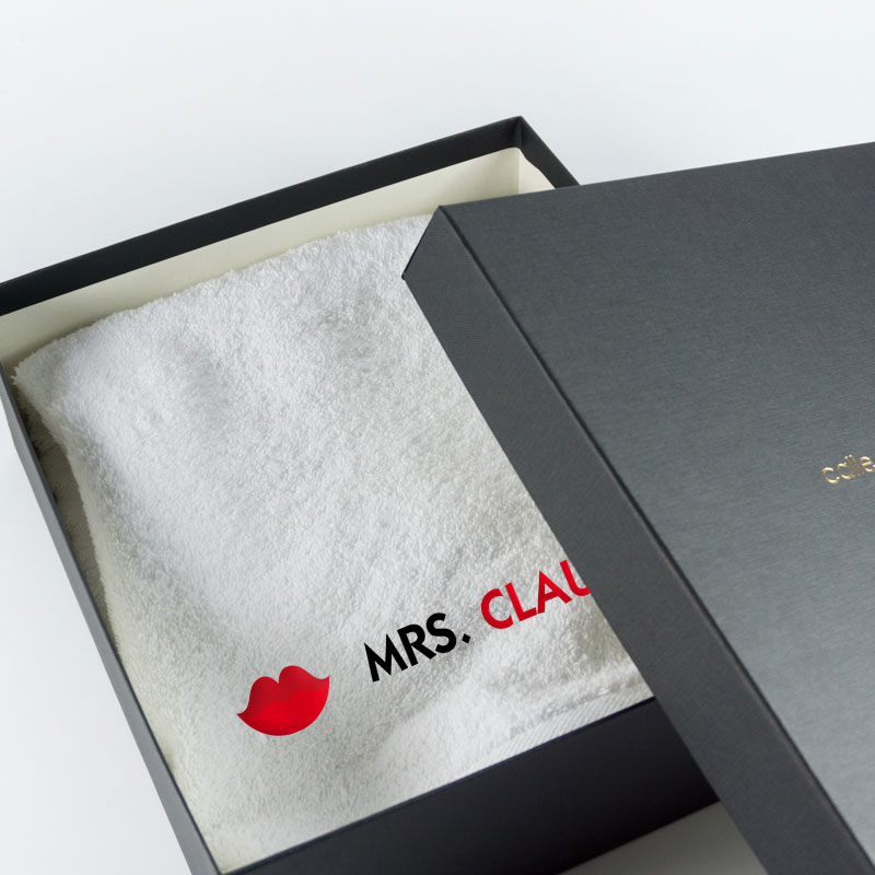 Regalos personalizados: Regalos bordados: Pack de toallas bordadas para parejas