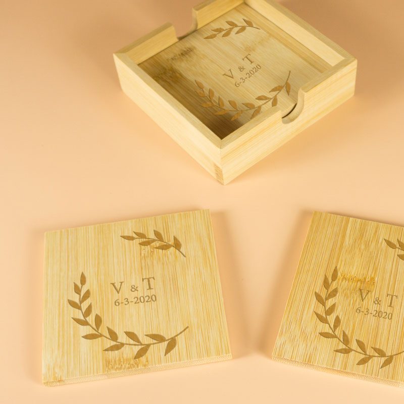 Regalos personalizados: Diseño y decoración: Posavasos Bambú grabados con monograma
