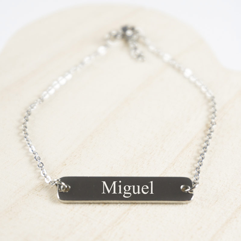 Regalos personalizados: Joyas personalizadas: Pulsera de cadena de acero personalizada