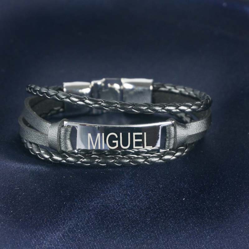 Regalos personalizados: Joyas personalizadas: Pulsera grabada de acero y piel