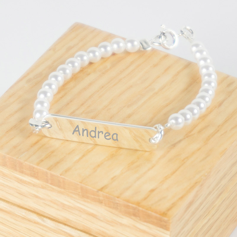 Regalos personalizados: Joyas personalizadas: Pulsera de plata niña grabada