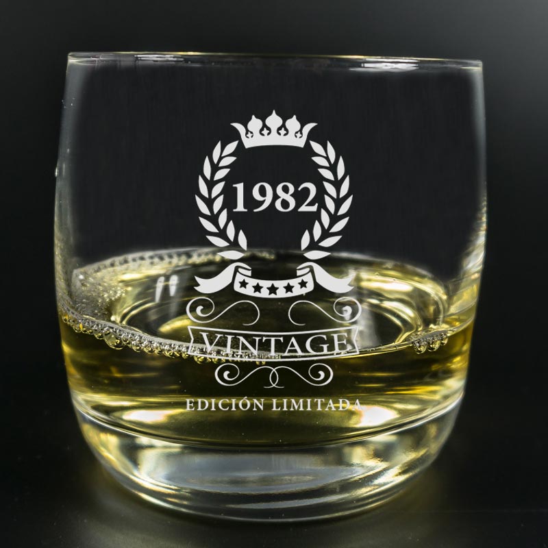 Regalos personalizados: Cristalería personalizada: Vaso de whisky grabado '40 Cumpleaños'