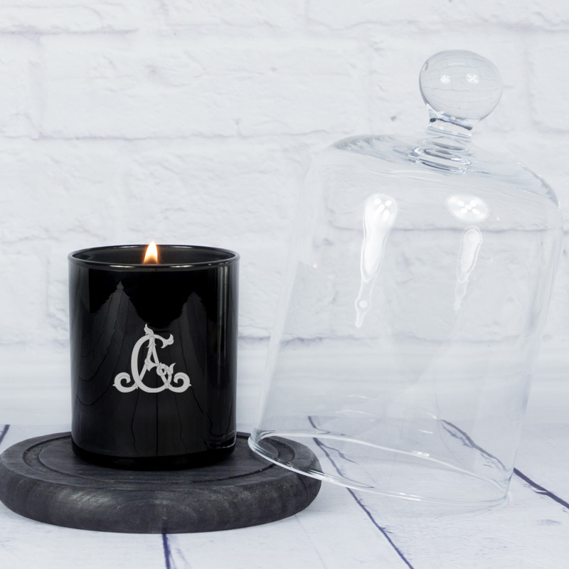 Regalos personalizados: Velas personalizadas: Vela personalizada con monograma grabado