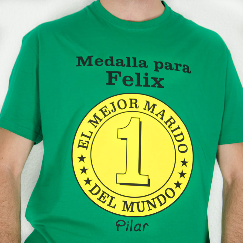 Regalos personalizados: Camisetas personalizadas: Camiseta medalla mejor marido personalizada