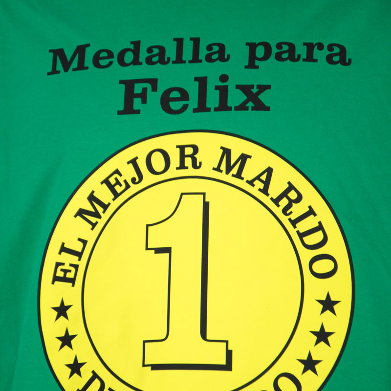 Regalos personalizados: Camisetas personalizadas: Camiseta medalla mejor marido personalizada