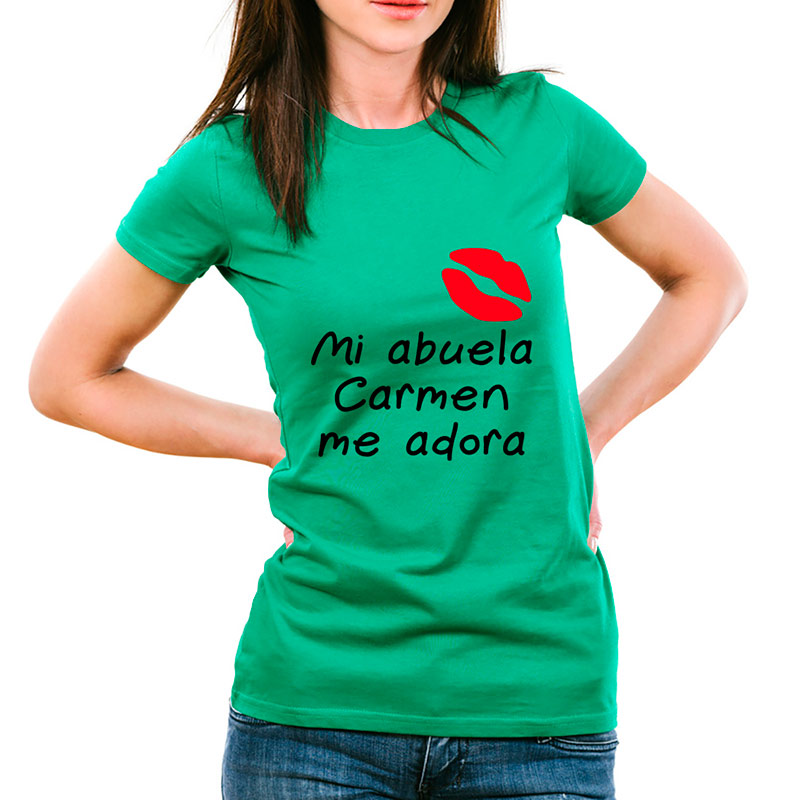 Regalos personalizados: Camisetas personalizadas: Camiseta mi abuela me adora personalizada