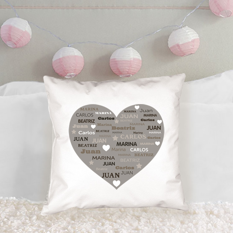 Regalos personalizados: Diseño y decoración: Cojín personalizado Familia 'Corazón'