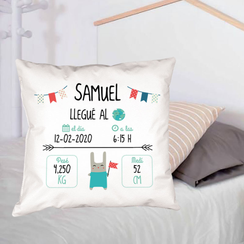 Regalos personalizados: Diseño y decoración: Cojín personalizado para recién nacido