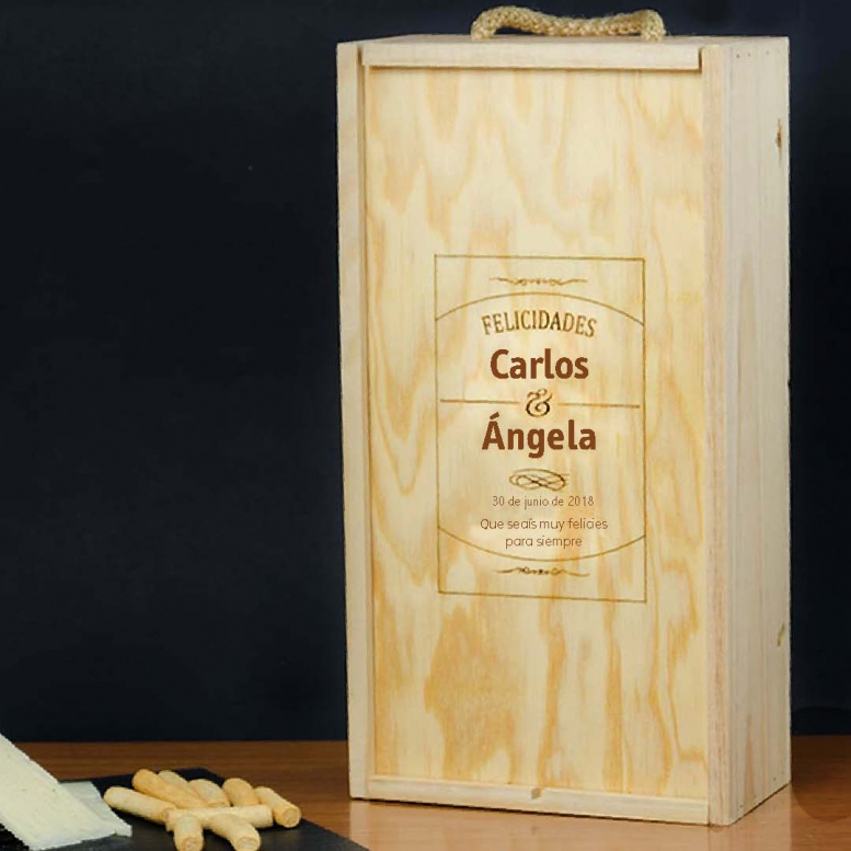 Regalos con nombre: Caja botella de vino para pareja Regalos con nombre: Caja botella de vino para pareja