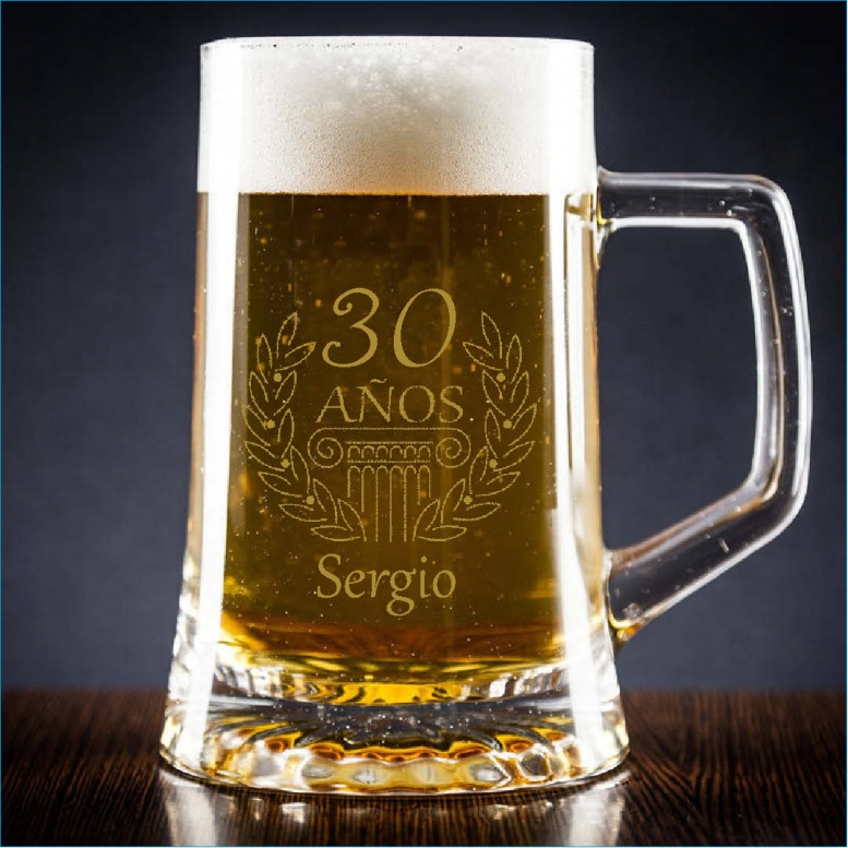Regalos con nombre: Jarra de cerveza grabada para cumpleaños Regalos con nombre: Jarra de cerveza grabada para cumpleaños