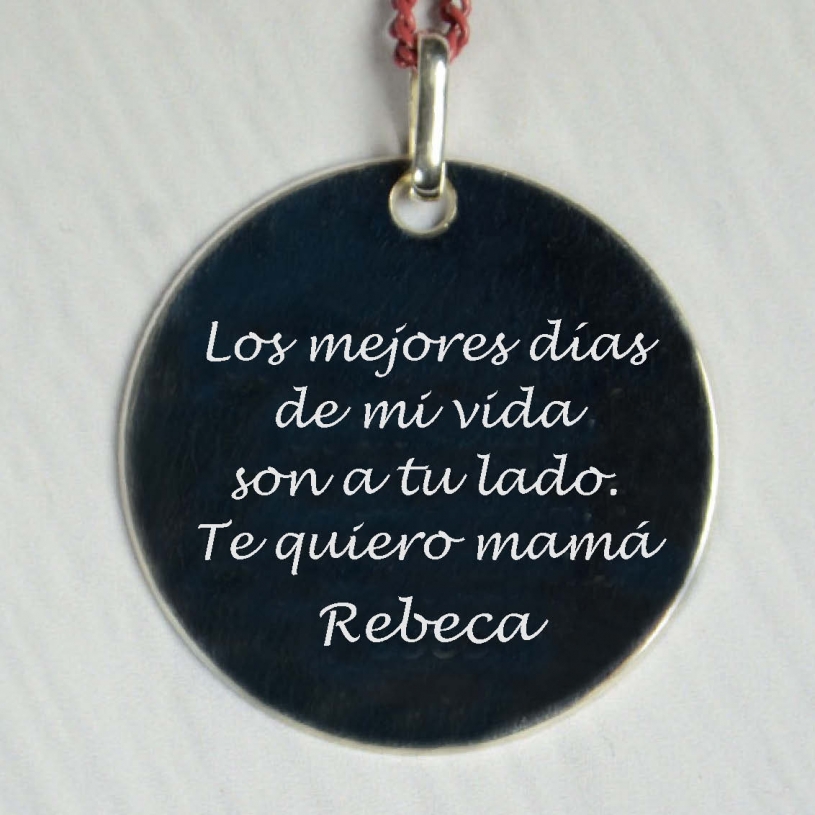 Joyas personalizadas: Colgante personalizado Mamá Joyas personalizadas: Colgante personalizado Mamá