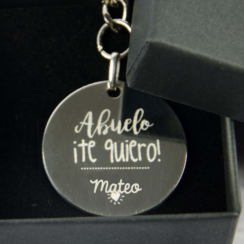 Joyas personalizadas: Llavero de plata Te quiero abuelo grabado Joyas personalizadas: Llavero de plata Te quiero abuelo grabado