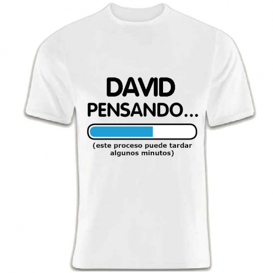 Regalos con nombre: Camiseta personalizada pensando Regalos con nombre: Camiseta personalizada pensando